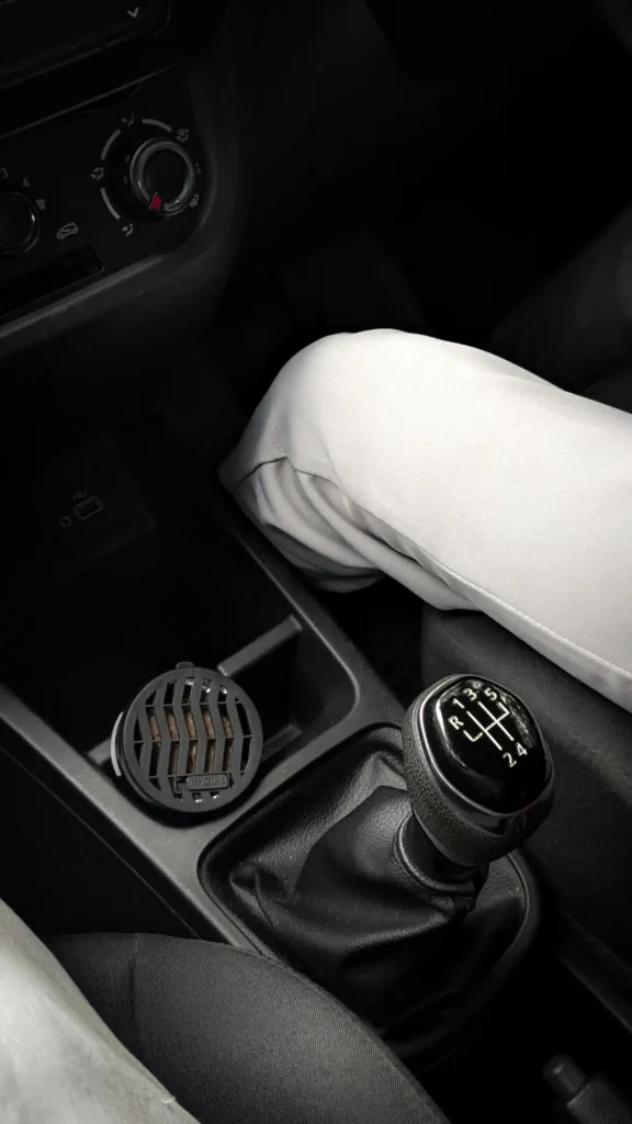 manual driving lessons service